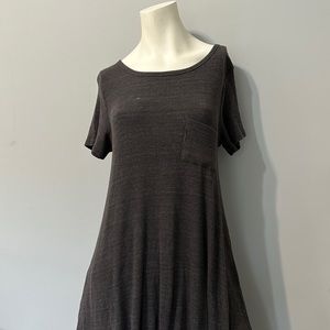 LuLaRoe Grey Dress, size small (runs large). Bundle and save, or make an offer!